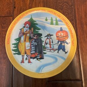 Lexington 1977 Ronald McDonald Seasons 10” Winter Plate